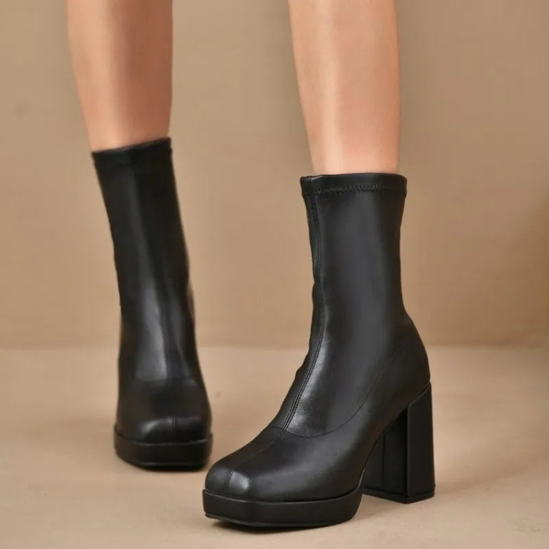 מגפיים דגם רומי