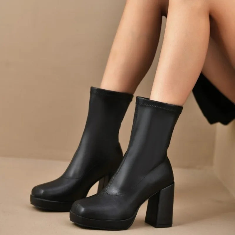 מגפיים דגם רומי